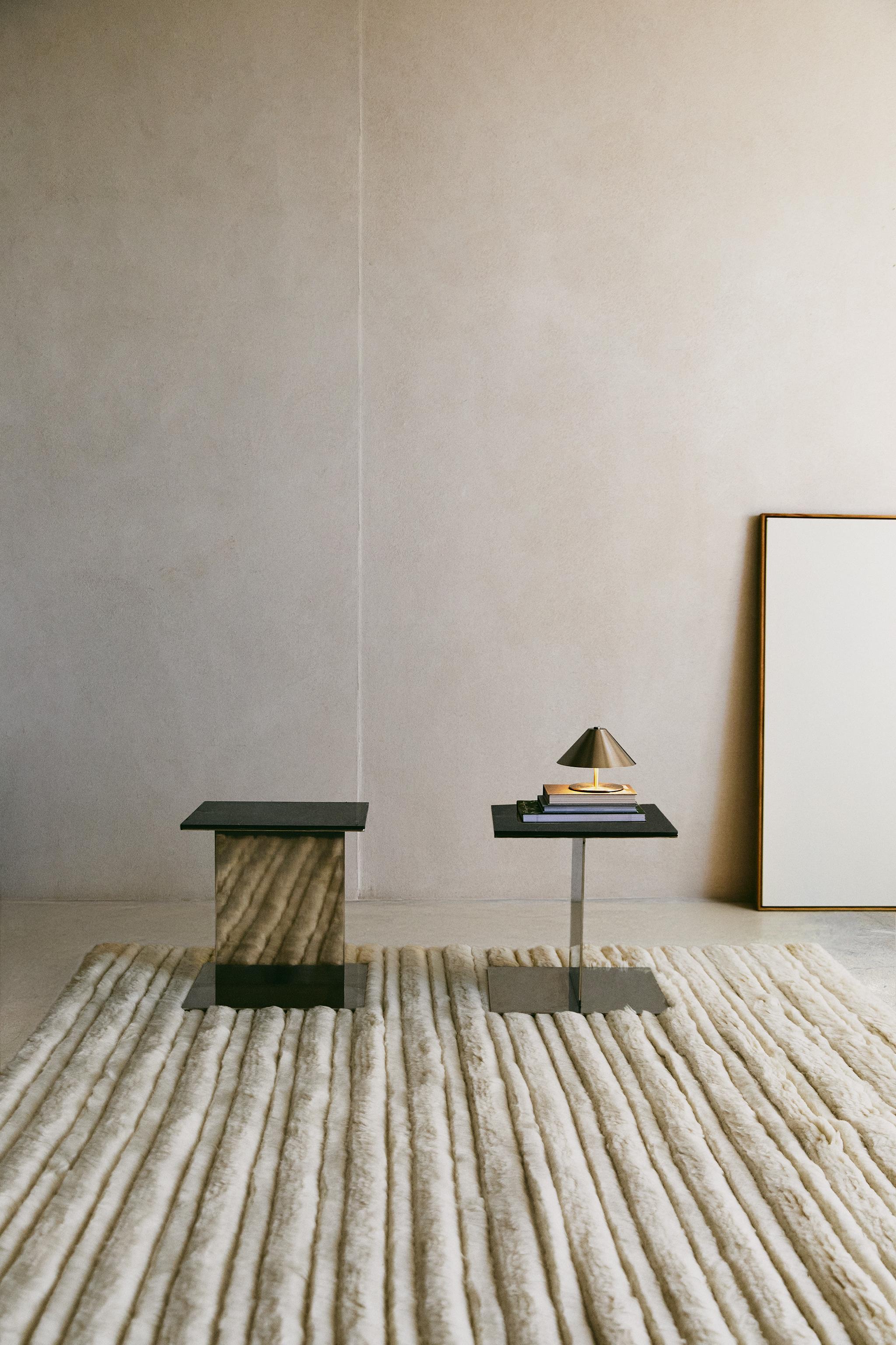 SIDETABLE 05